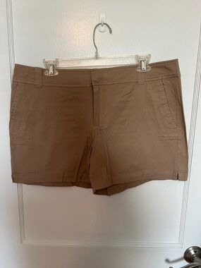 New York & Company Tan Brown Chino Shorts